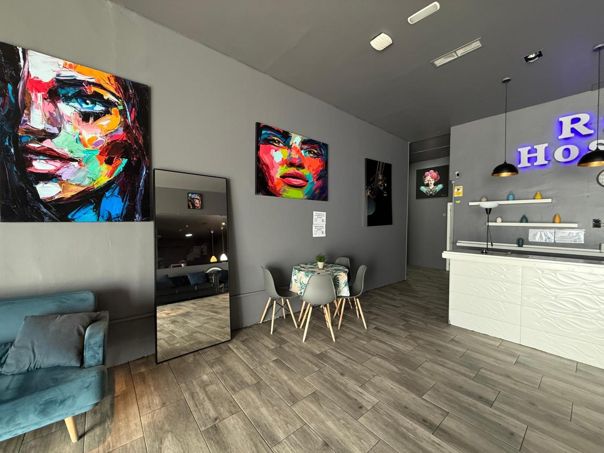 Hostel Rio มาดริด ภายนอก รูปภาพ