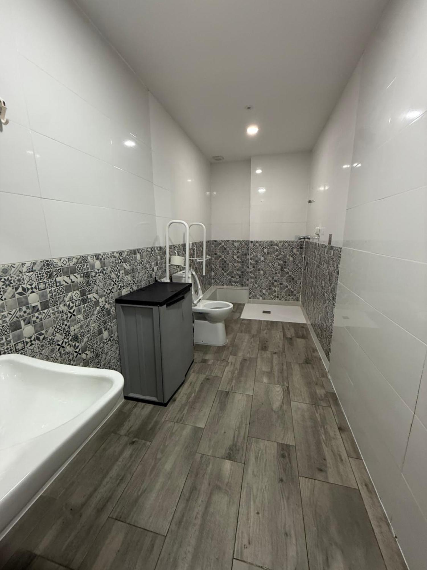 Hostel Rio มาดริด ภายนอก รูปภาพ
