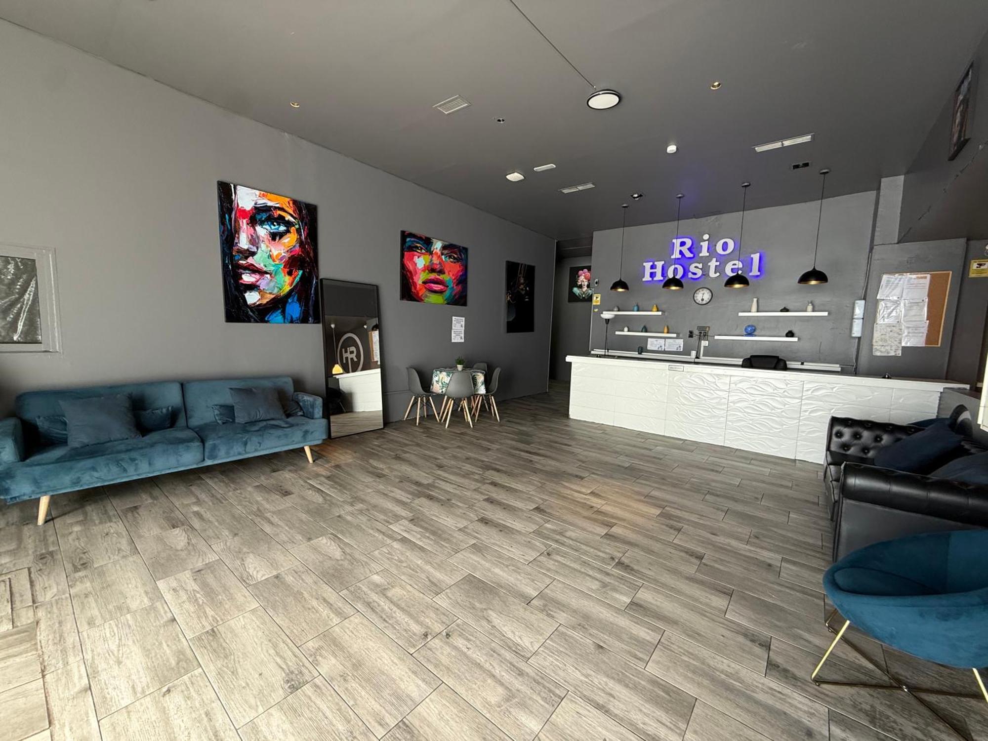 Hostel Rio มาดริด ภายนอก รูปภาพ