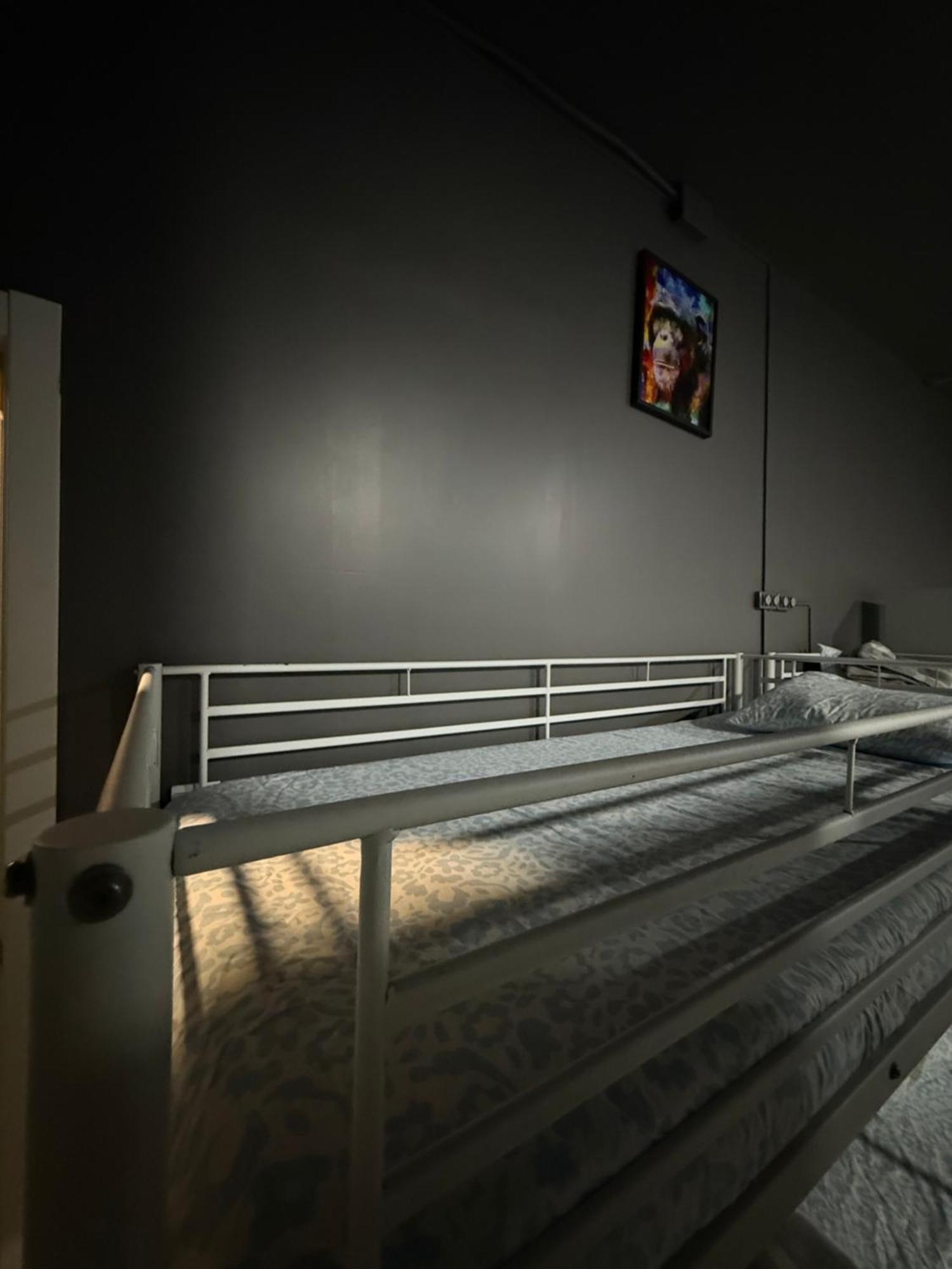 Hostel Rio มาดริด ภายนอก รูปภาพ